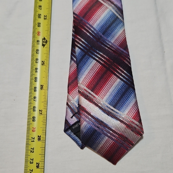 NEW Dan Smith Skinny Neck Tie in Gift Box Striped Red & Blue Navy Necktie - Picture 3 of 4